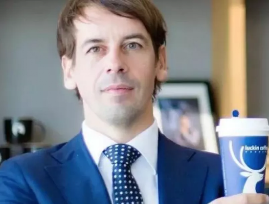 从小米跳槽到字节的周受资,与历史进程中的CFO